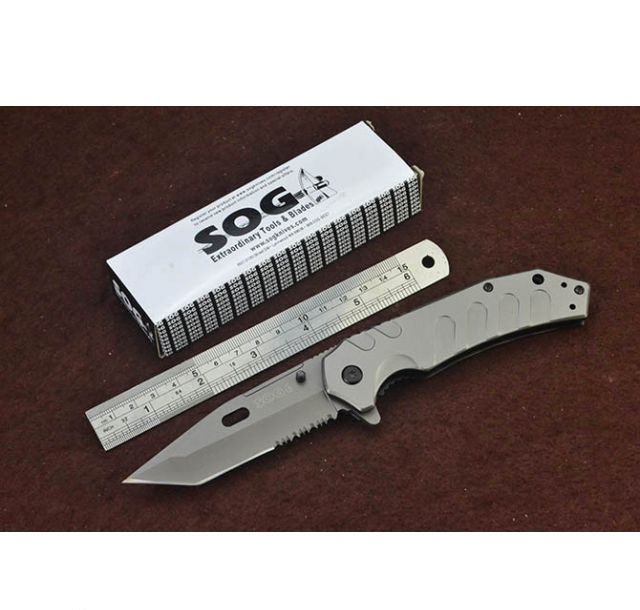 SOG.K959B助力折刀(镀钛)